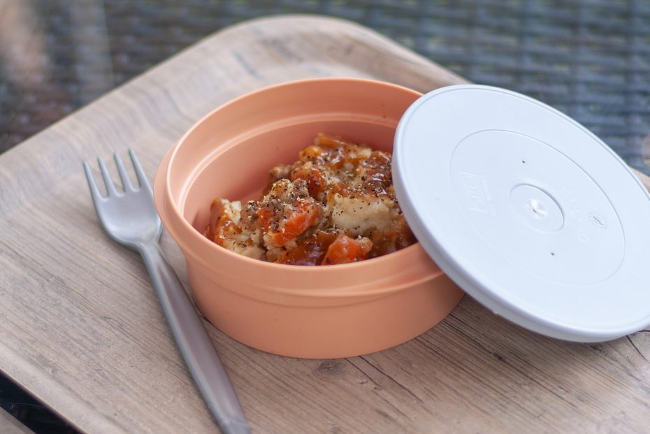 Hi Heat Salmon Bowl and Lid with Shephard's Pie