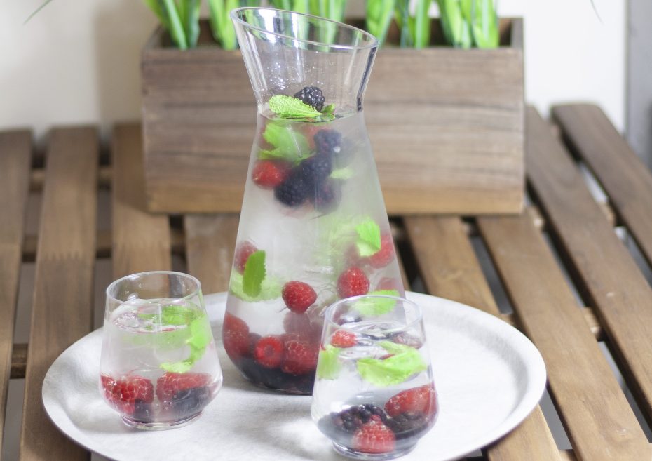 Lux jug with fruit infused water