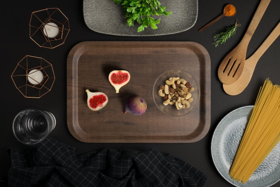 Warm Wood Puro Tray in use.