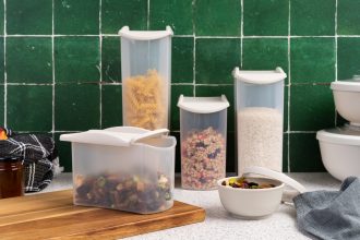 Store & Pour Range of Dry Food Containers