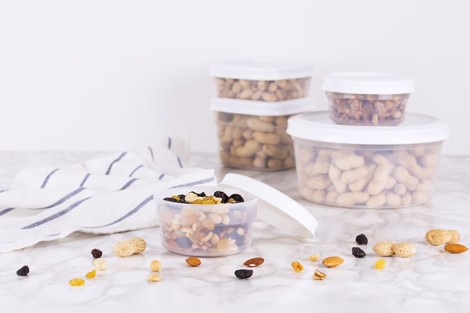 Round VacuTop Containers with Nuts