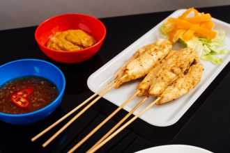 Cotton White Serving Platter with Chicken Skewers